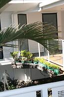 Atlas Suites And Apartments