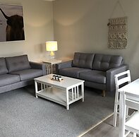 Estelle Kramer Motor Inn