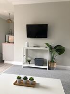 Estelle Kramer Motor Inn