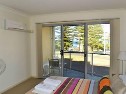 Seaspray Apartments