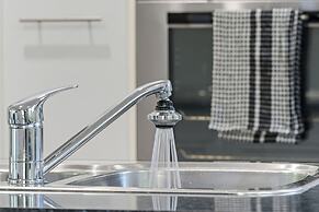 Emerald Motel Apartments