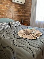 Rubyvale Motel & Holiday Units - An Adults Only Getaway