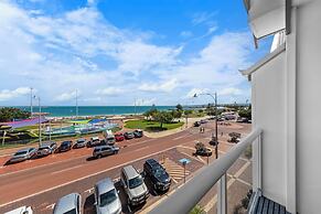 Ocean Centre Hotel