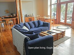 Peppermint Ridge Retreat