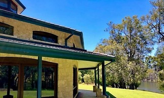 Harmony Forest Accommodation and Vineyard