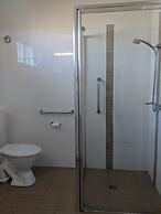 Bega Village Motor Inn