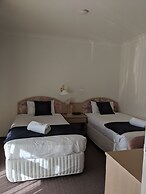 Bega Village Motor Inn