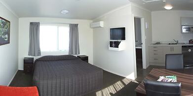 Brooklyn Motor Lodge