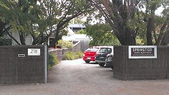 Springtide Studio Apartments