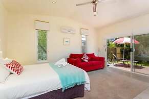 Springtide Studio Apartments