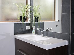 Inn the Bay Bed & Breakfast