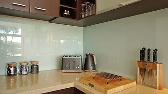 Central Avenue Apartments