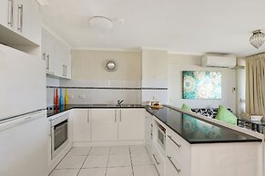 Palmerston Tower on Southport Broadwater