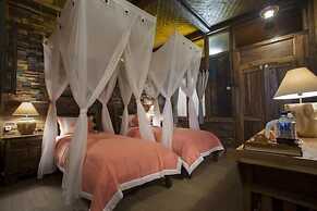 Pondok Pitaya Hotel, Surfing & Yoga