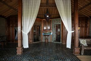 Pondok Pitaya Hotel, Surfing & Yoga