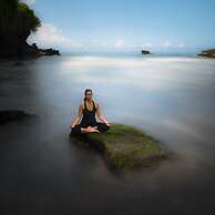 Pondok Pitaya Hotel, Surfing & Yoga