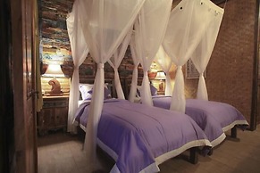 Pondok Pitaya Hotel, Surfing & Yoga