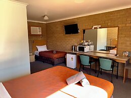 Darling Junction Motor Inn Wentworth