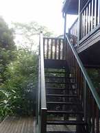 Treetops Accommodation Montville