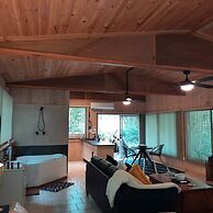 Treetops Accommodation Montville