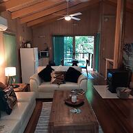 Treetops Accommodation Montville