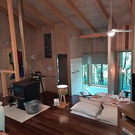 Treetops Accommodation Montville