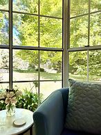 Westwood Lodge Apartments