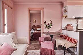 Westwood Lodge Apartments