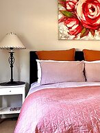 Westwood Lodge Apartments