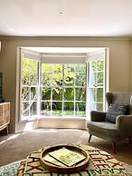 Westwood Lodge Apartments