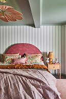 Westwood Lodge Apartments