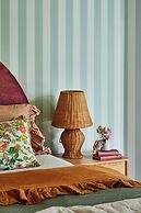 Westwood Lodge Apartments