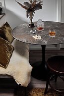 Westwood Lodge Apartments