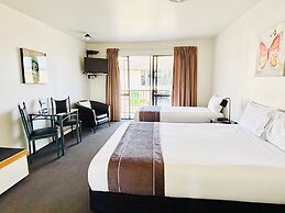 ASURE Phoenix Motor Inn