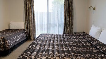 ASURE Phoenix Motor Inn