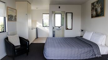 ASURE Phoenix Motor Inn