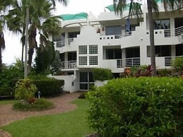 Camargue Beachfront Apartments