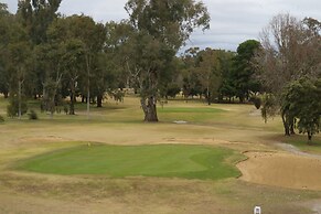 Corowa Golf Club Motel