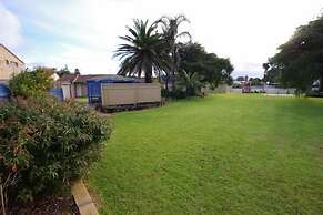 Esperance Beachfront Resort