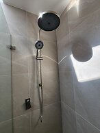 Semaphore Blue Apartments