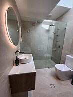 Semaphore Blue Apartments