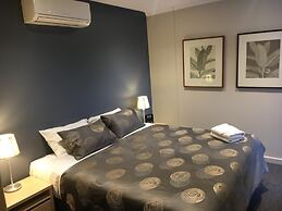 Semaphore Blue Apartments