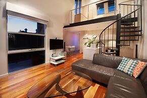 Semaphore Blue Apartments