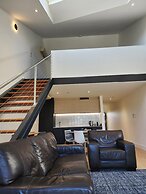 Semaphore Blue Apartments