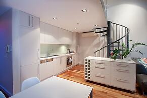 Semaphore Blue Apartments