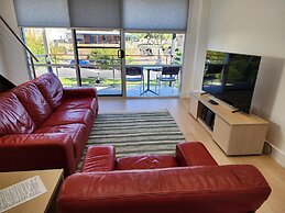 Semaphore Blue Apartments