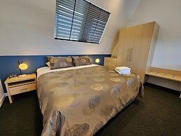 Semaphore Blue Apartments