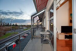 Semaphore Blue Apartments