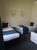 Captains Quarters Motor Inn