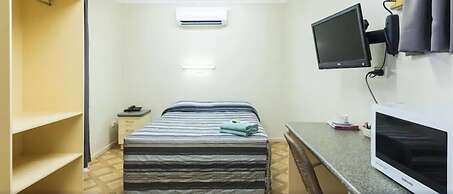 Albatross Bay Resort